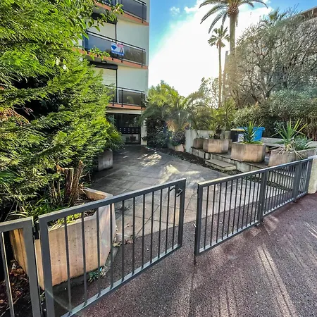Apartment Superbe A 3 Minutes De La Cannes